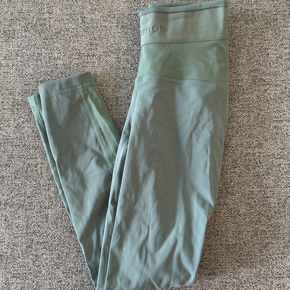 lululemon athletica license to train logo leggings - Picture 4 of 7